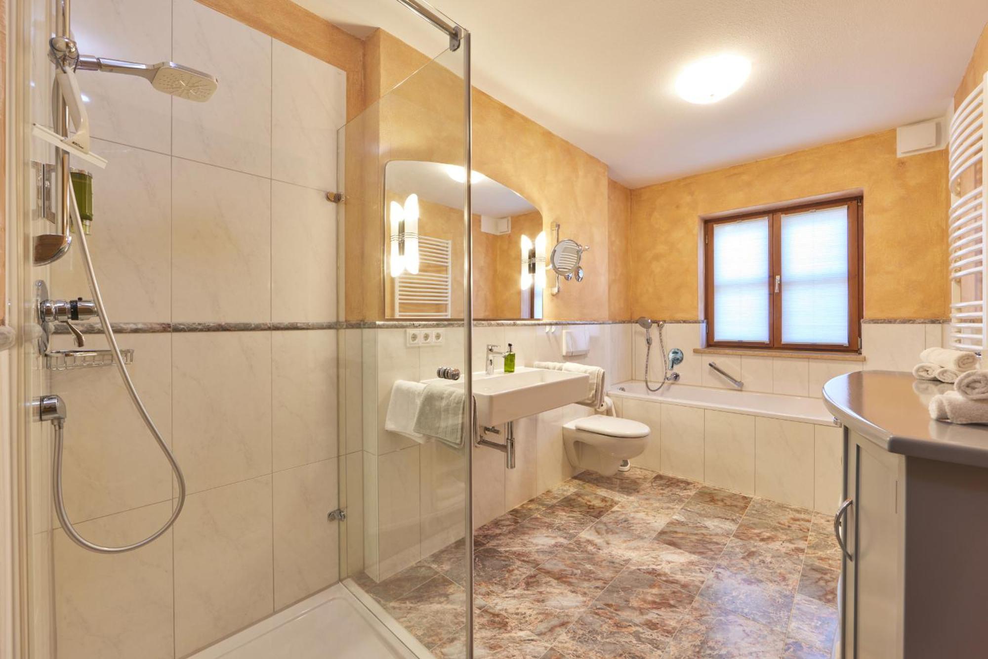 Appartements Christiane Knoepfle Oberammergau Exteriör bild